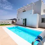 فيلة 228 - Casa Luca By Now Ltd بلايا بلانكا