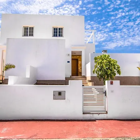 228 - Casa Luca By Now Ltd * Playa Blanca